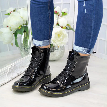 Casual lace-up flat shoes for women null