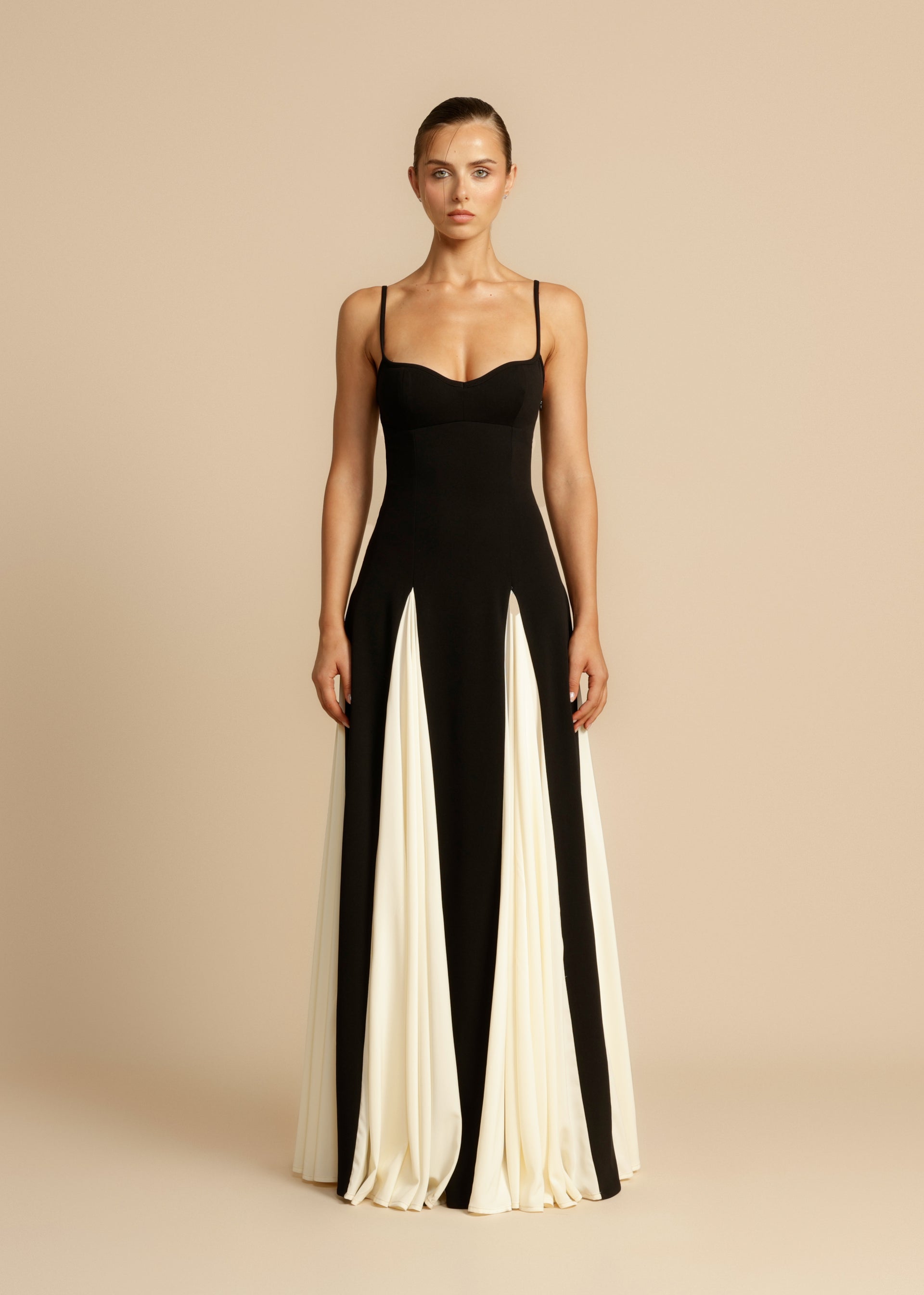 Paloma Maxi Dress !